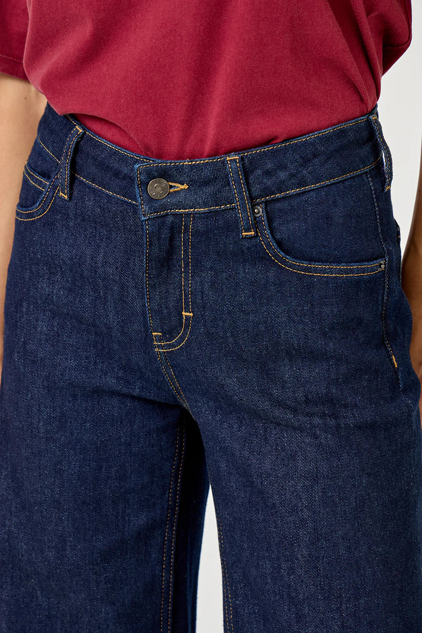 Jean Five Joan