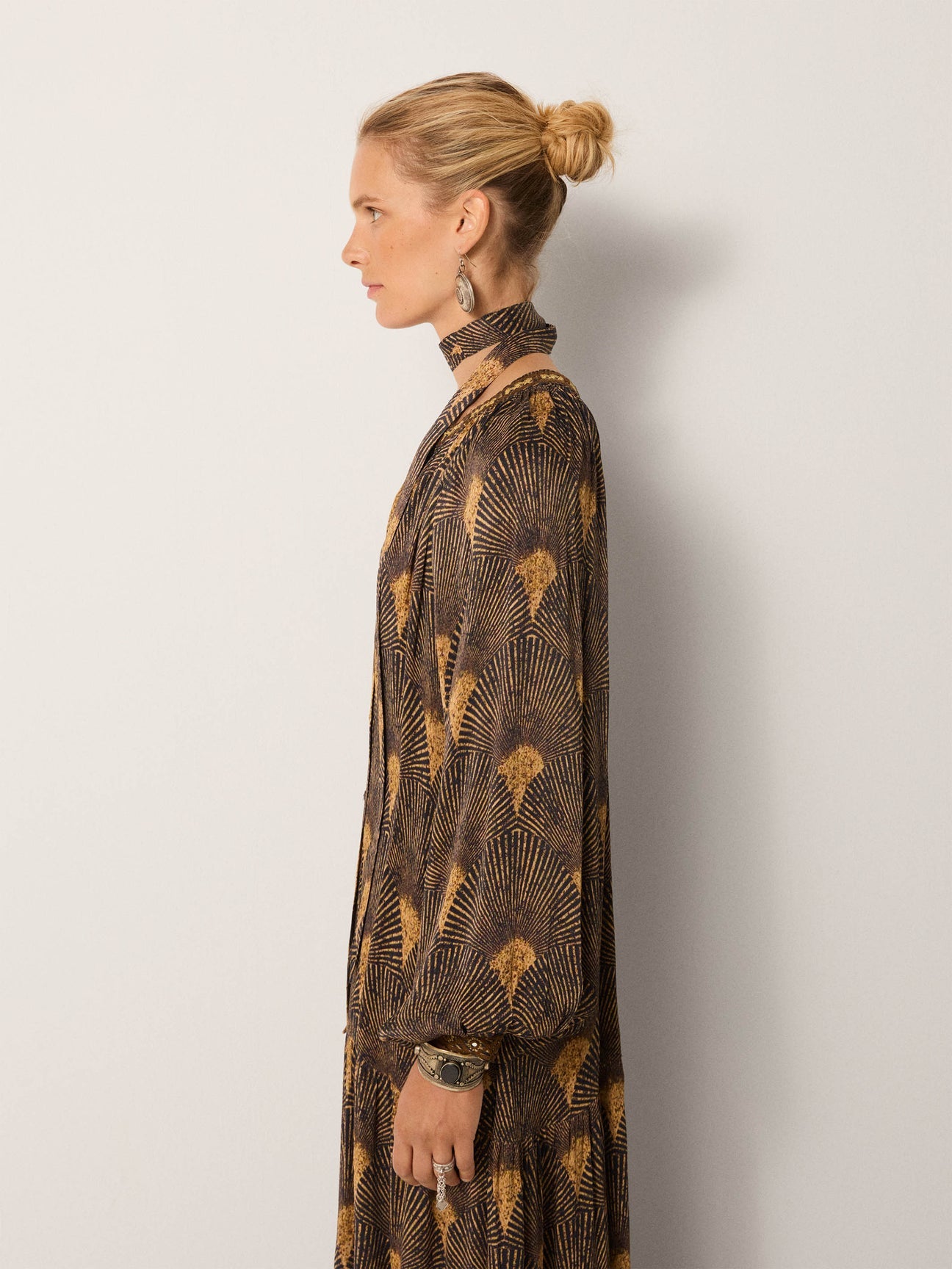 Robe Maison Hotel Anouk