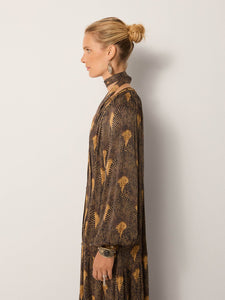 Robe Maison Hotel Anouk