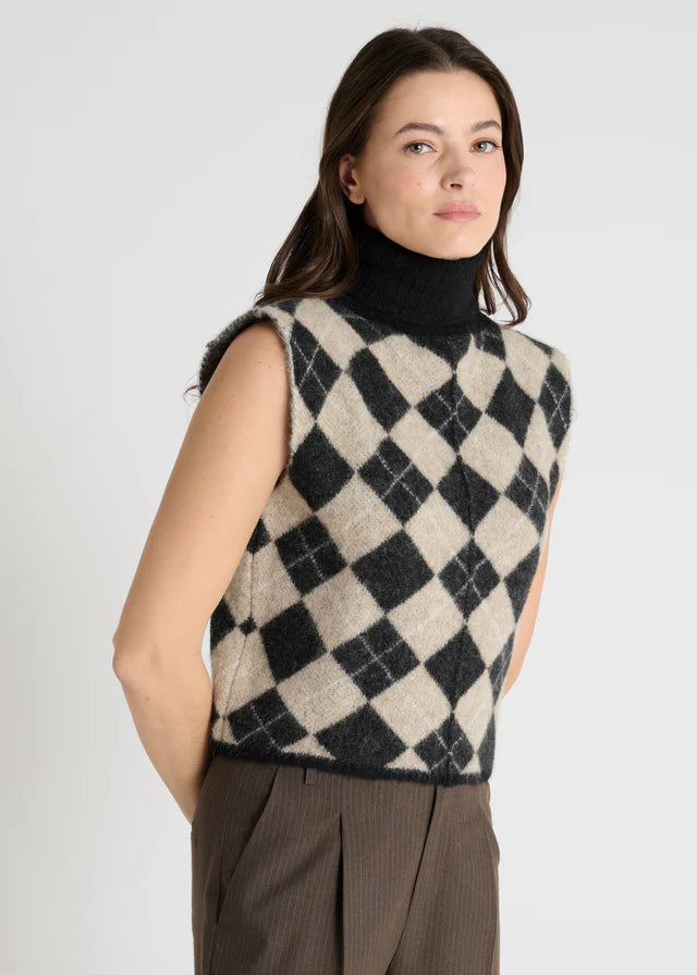 Pull Hana San Odinoj
