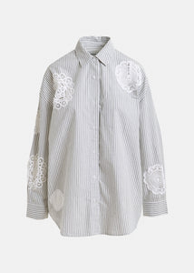 Identical lace applique shirt