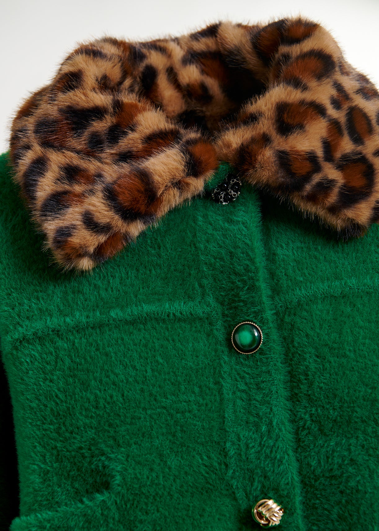 Intention jacket with collar