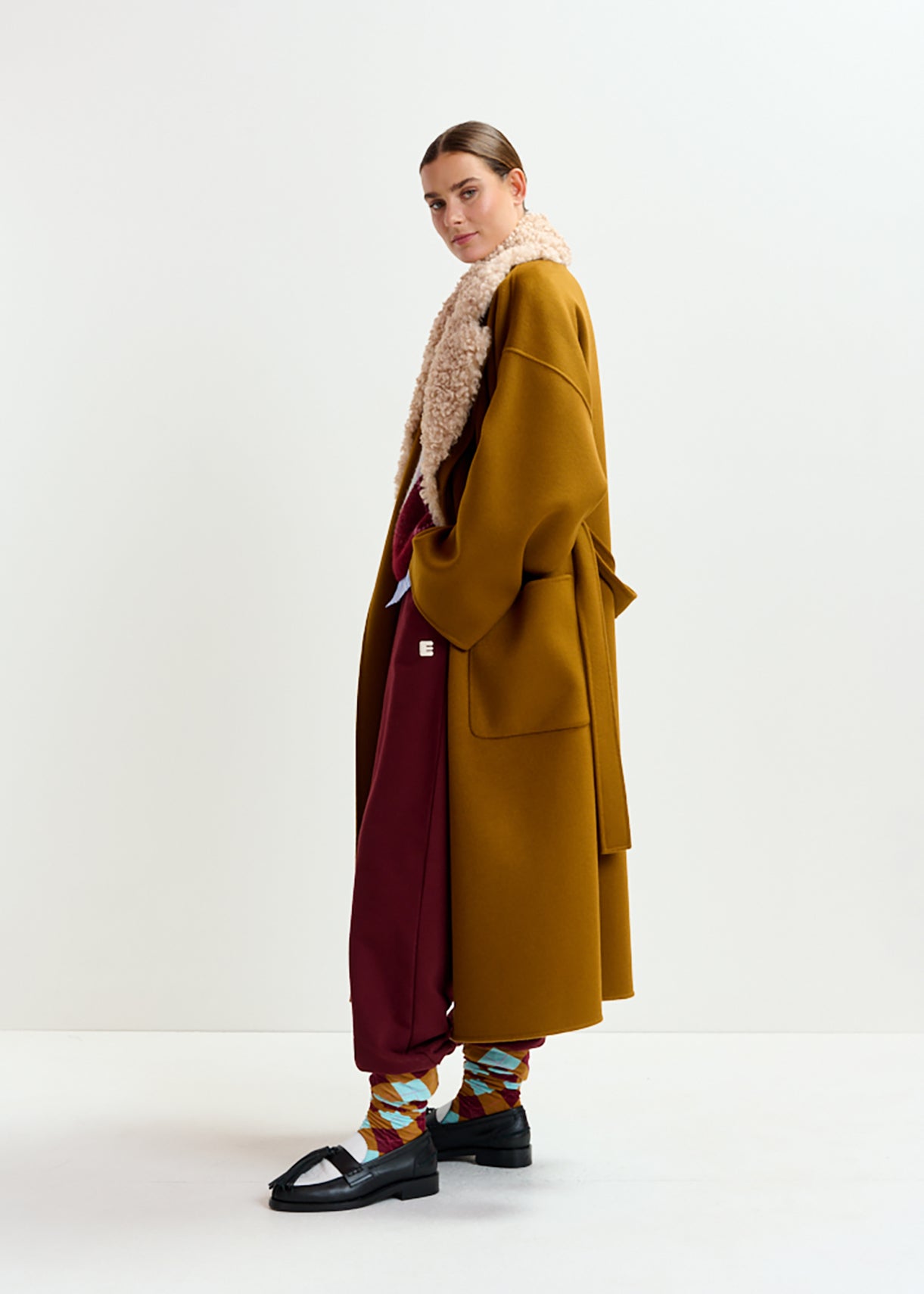 Irno faux fur collar coat
