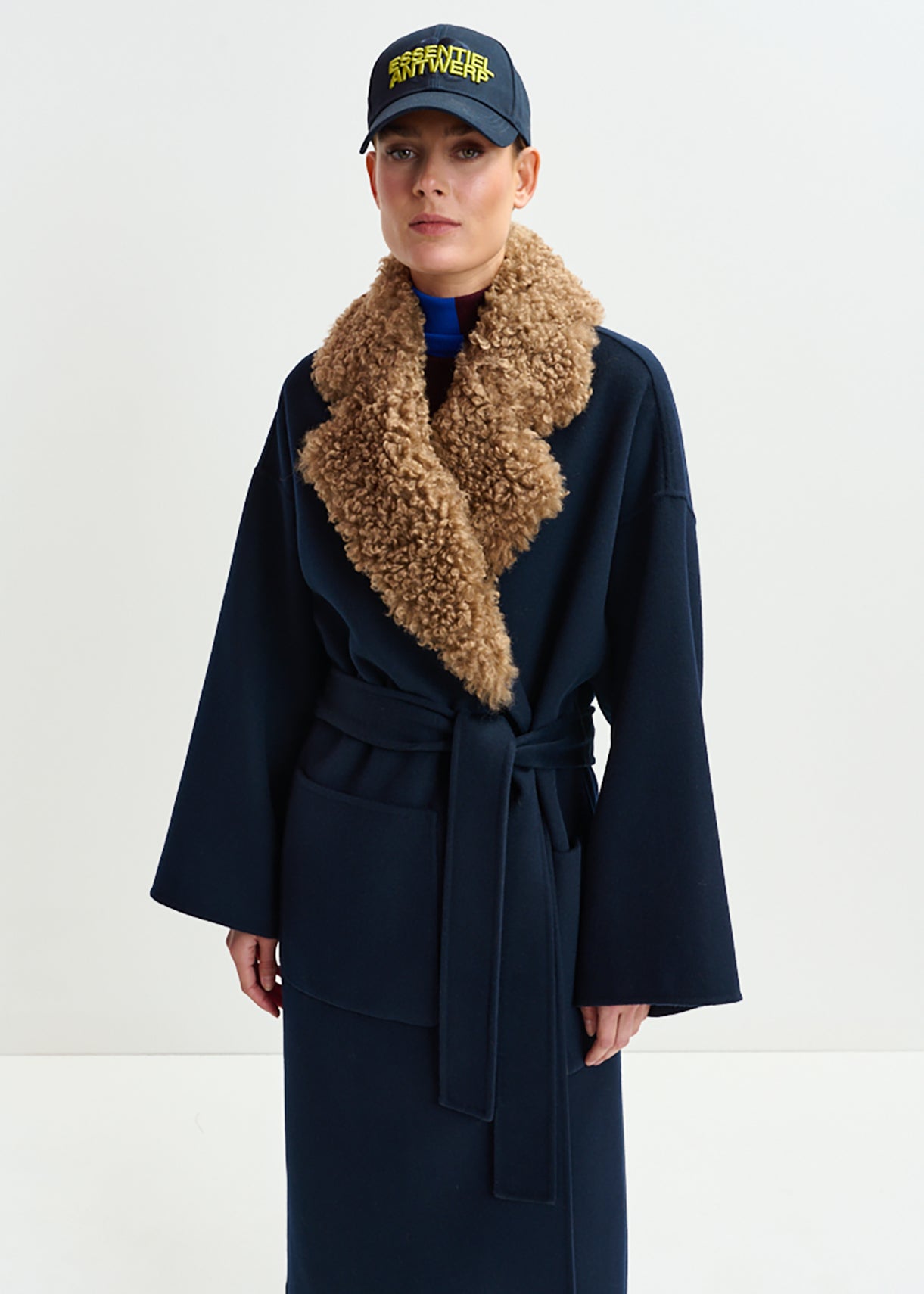 Irno faux fur collar coat