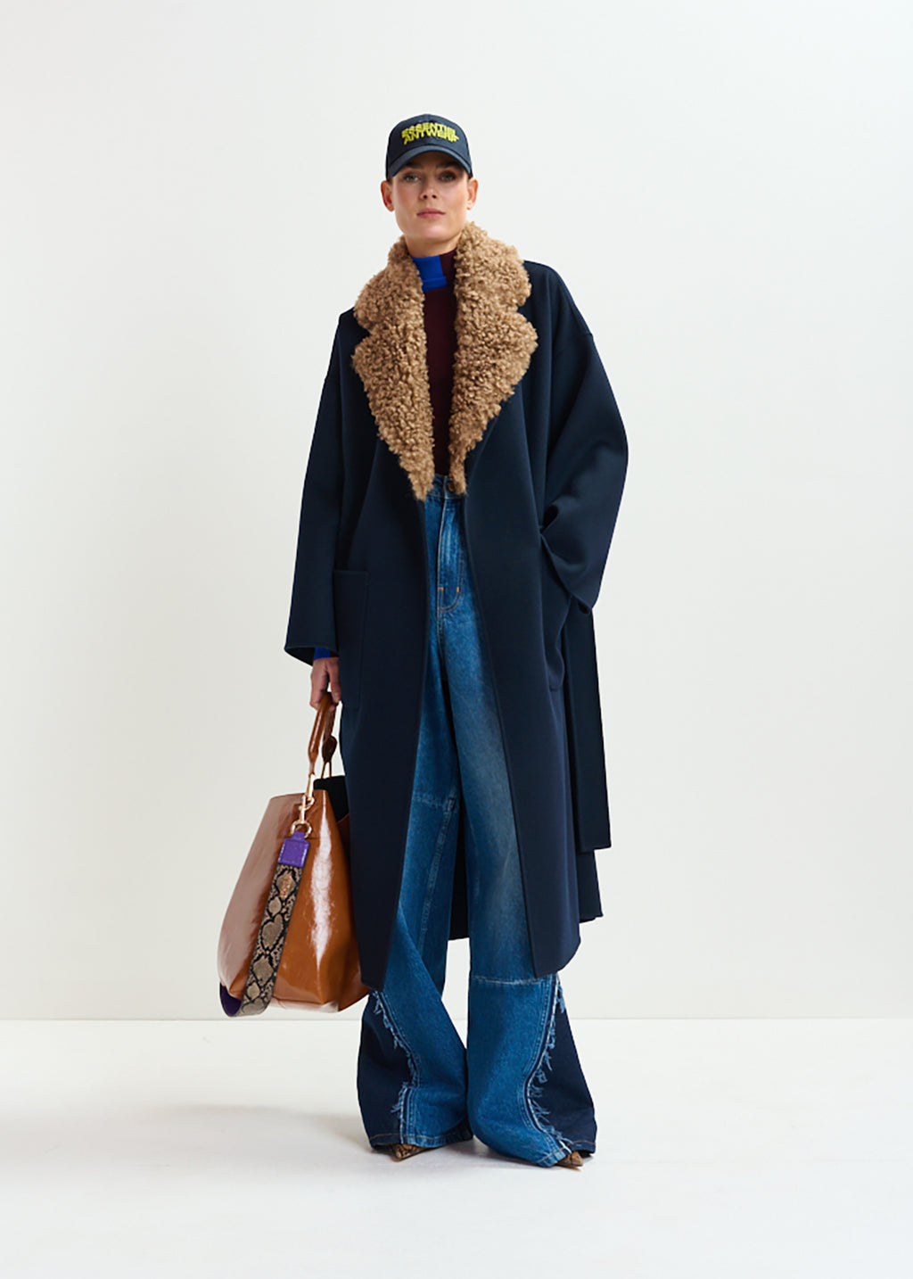 Irno faux fur collar coat