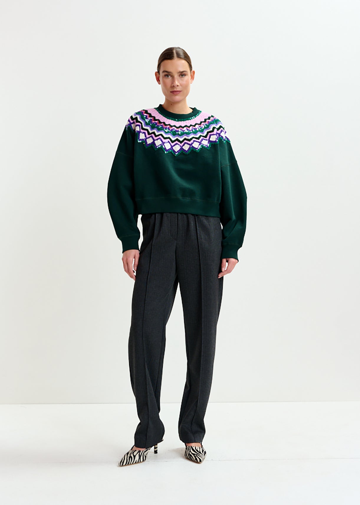 Issu embroidered sweatshirt